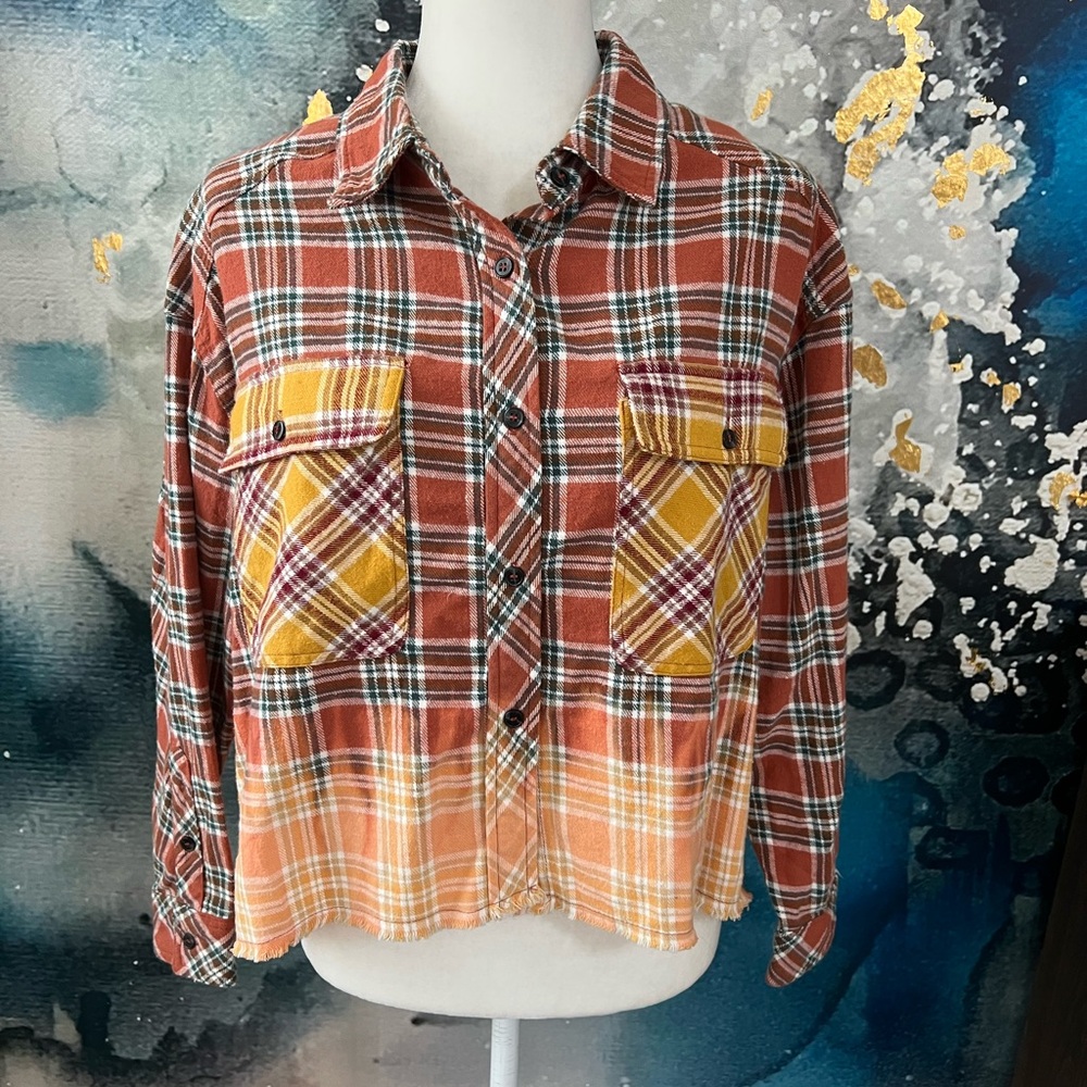 Oli + Hali | Oversized Two Tone Cropped Flannel